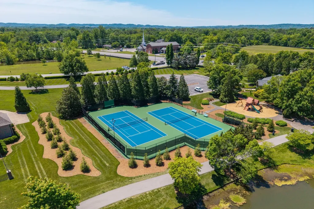 672 Legends Crest Drive Franklin TN 37069