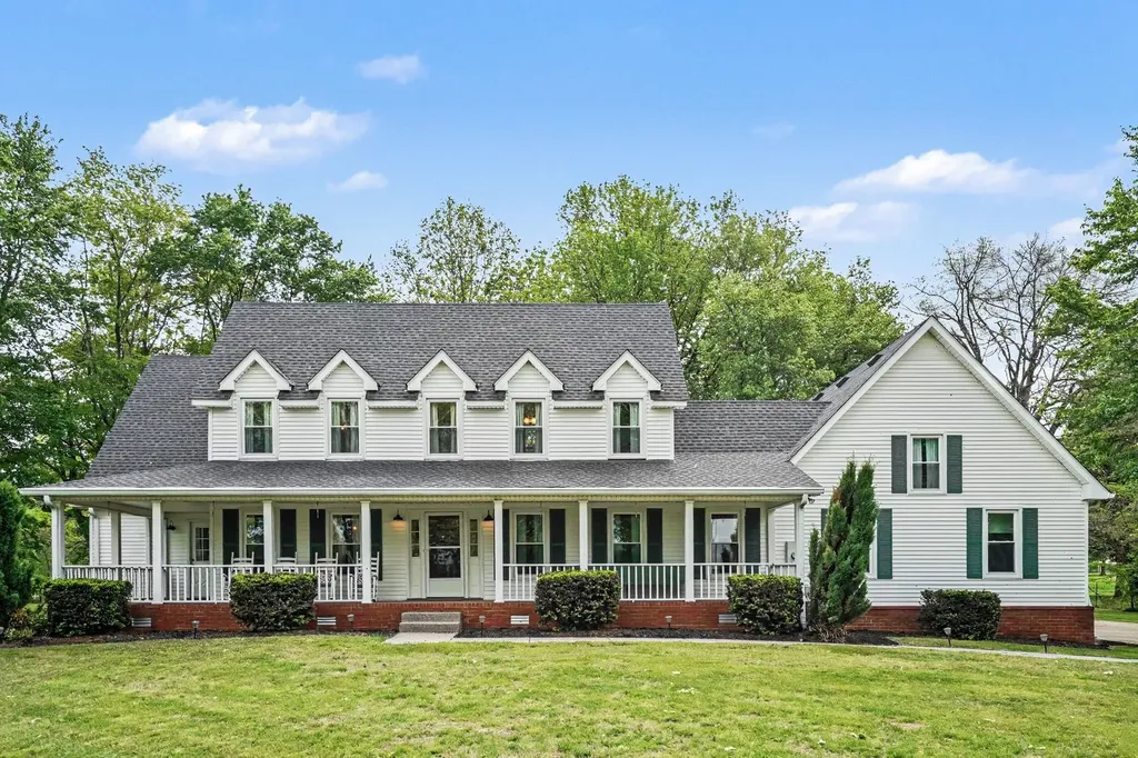 2075 Liebengood Road Goodlettsville TN 37072