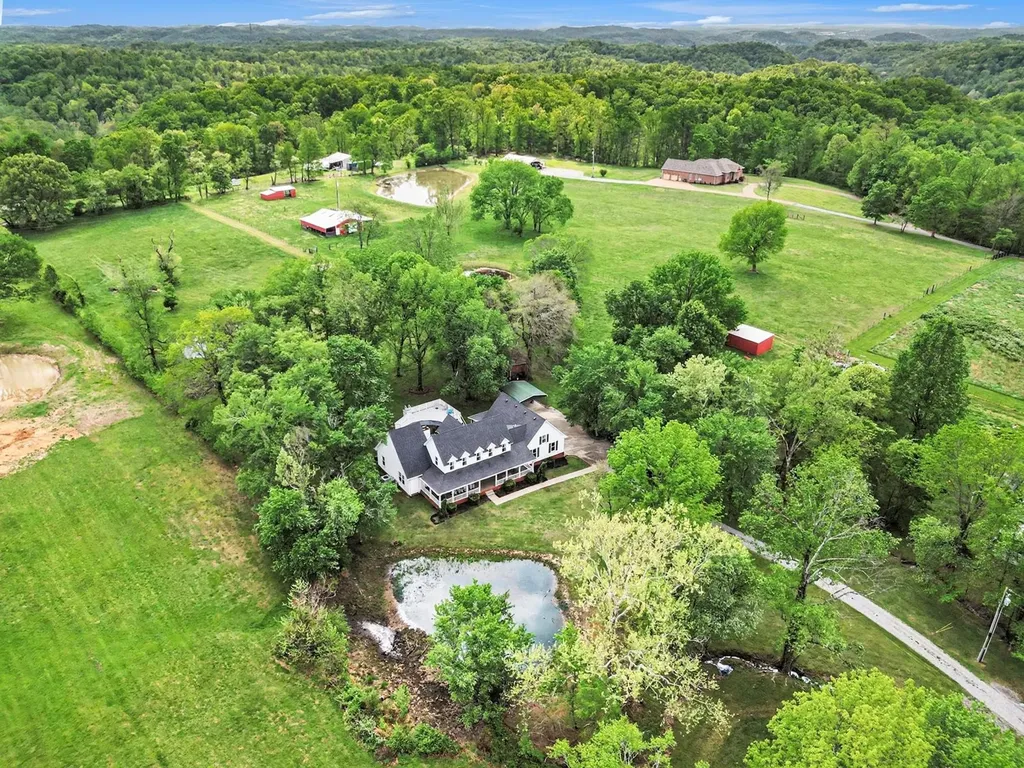 2075 Liebengood Road Goodlettsville TN 37072