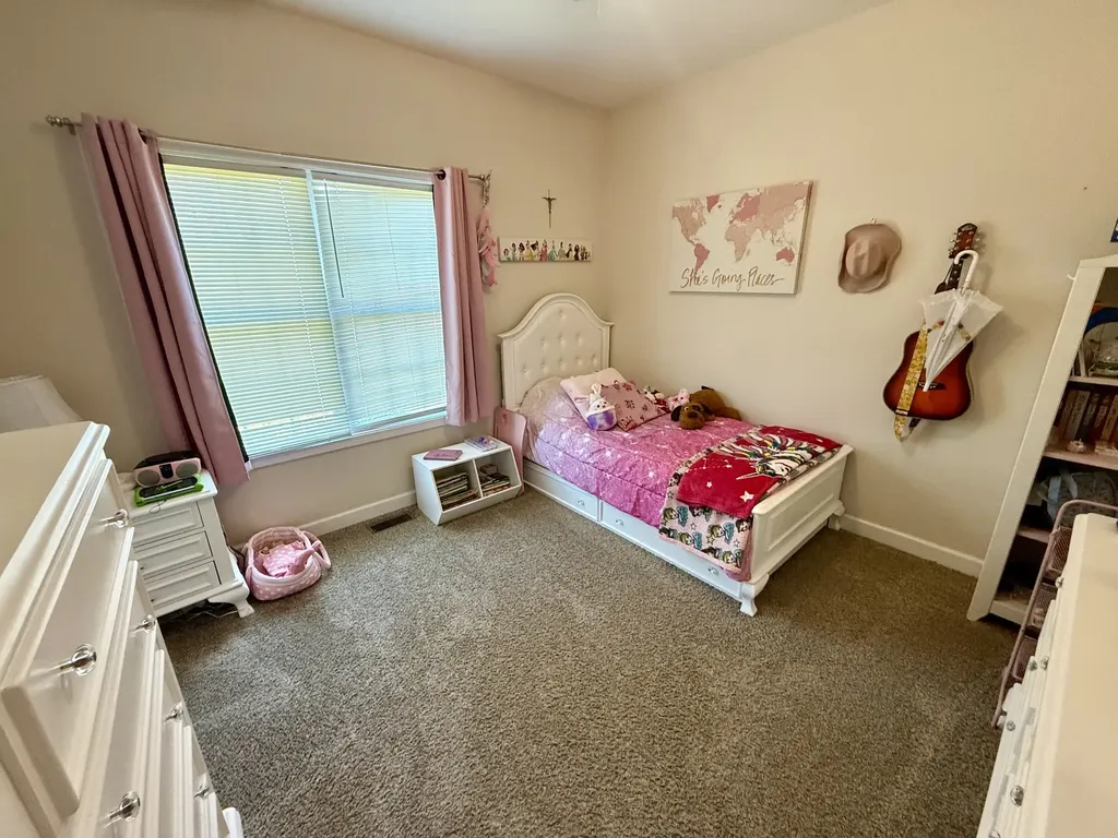 543 Main Street Mc Ewen TN 37101