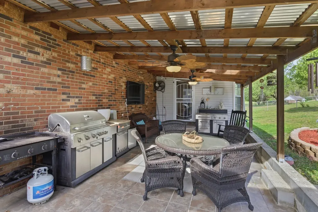 1140 Campbell Road Goodlettsville TN 37072