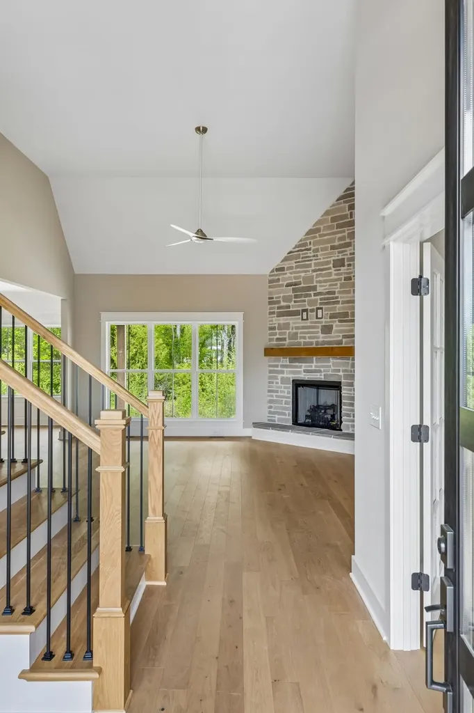 1717 Rhonda Drive Christiana TN 37037