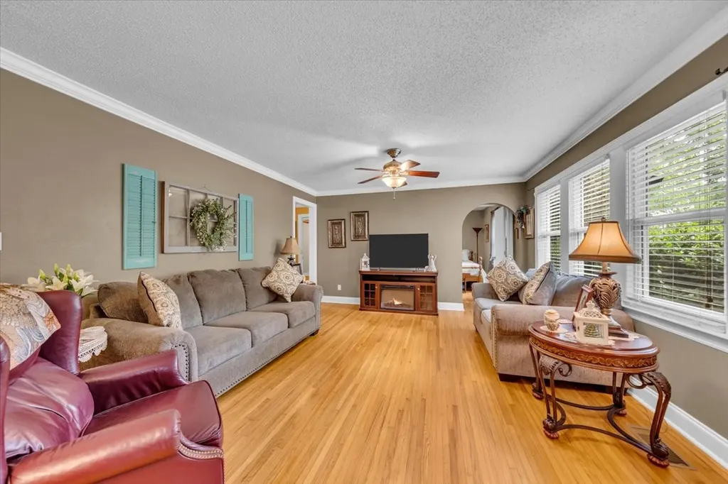1006 Evins Street Manchester TN 37355