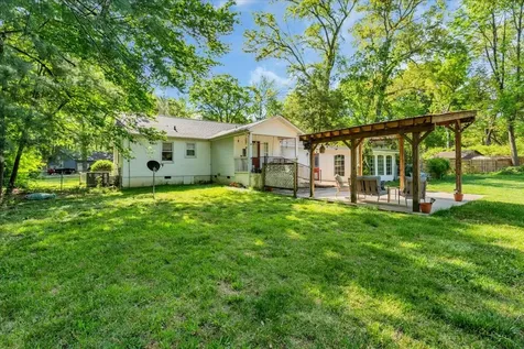 1006 Evins Street Manchester TN 37355