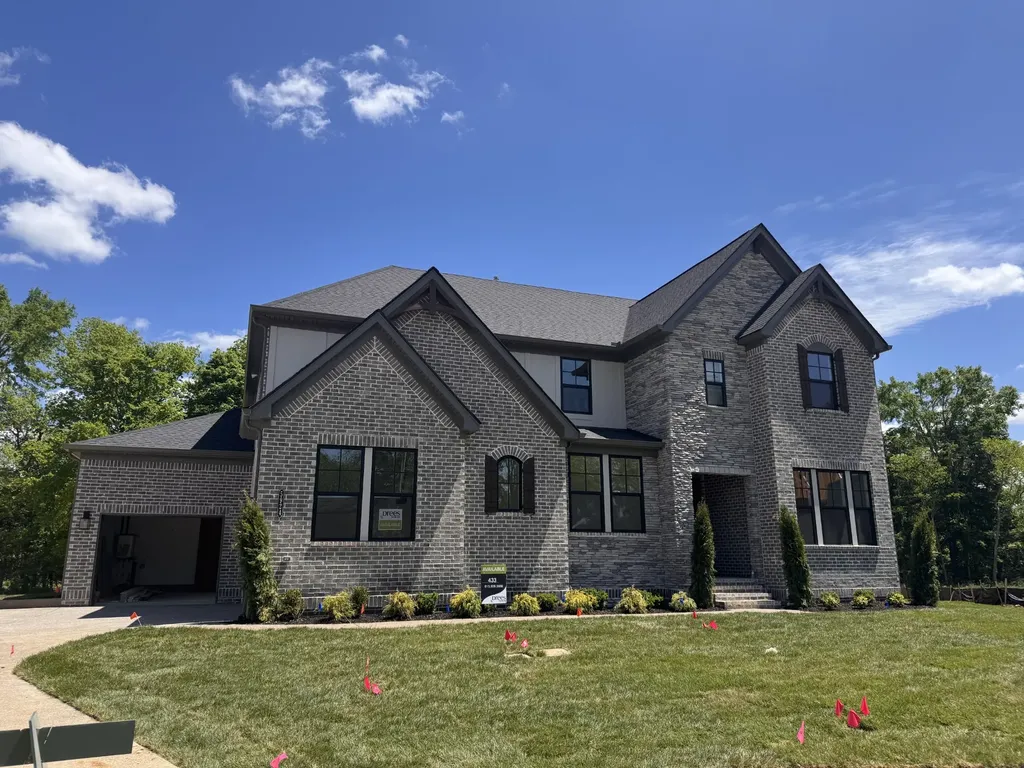 5924 Luke Court Arrington TN 37014