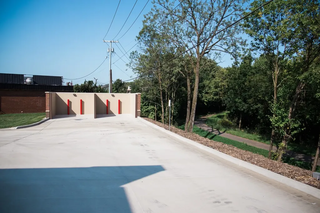 882 Kraft Street #C Clarksville TN 37040