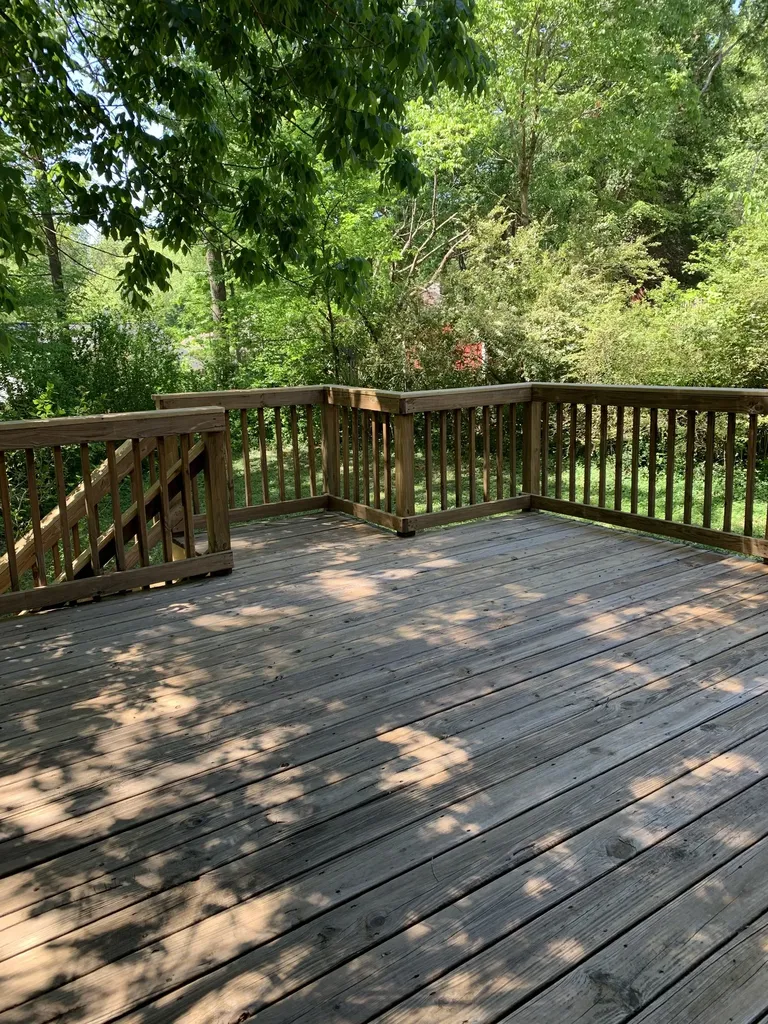 136 S Richview Road Clarksville TN 37043