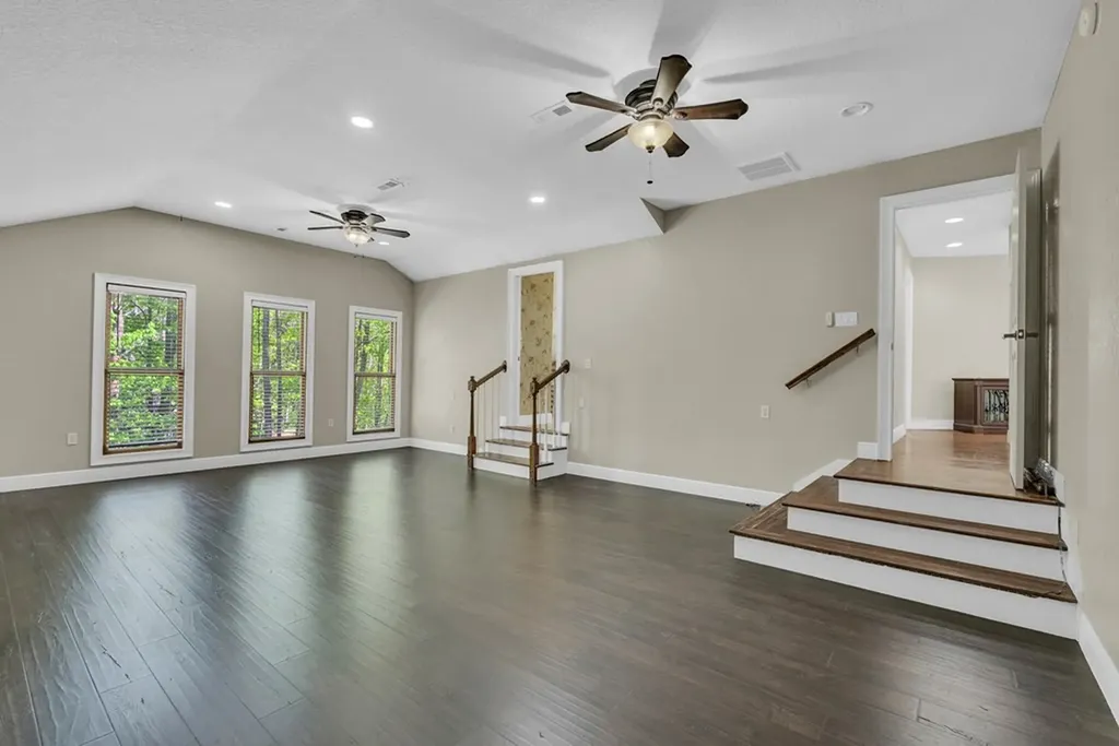 160 Eagles Bluff Circle Spencer TN 38585