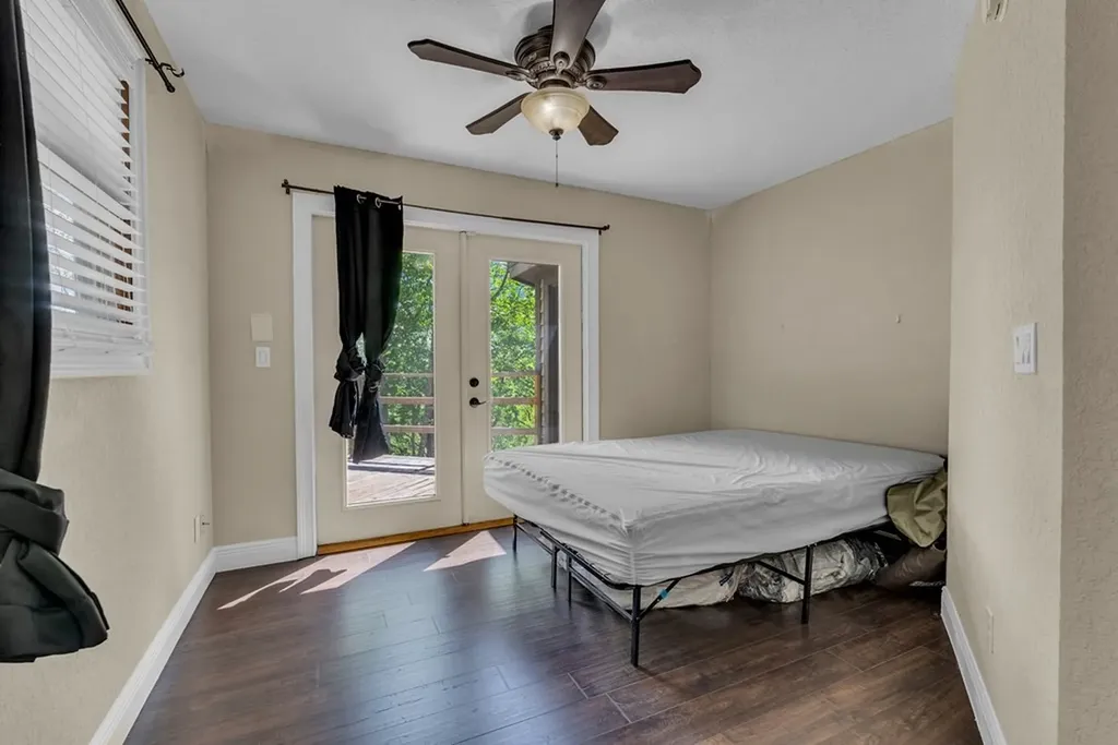 160 Eagles Bluff Circle Spencer TN 38585
