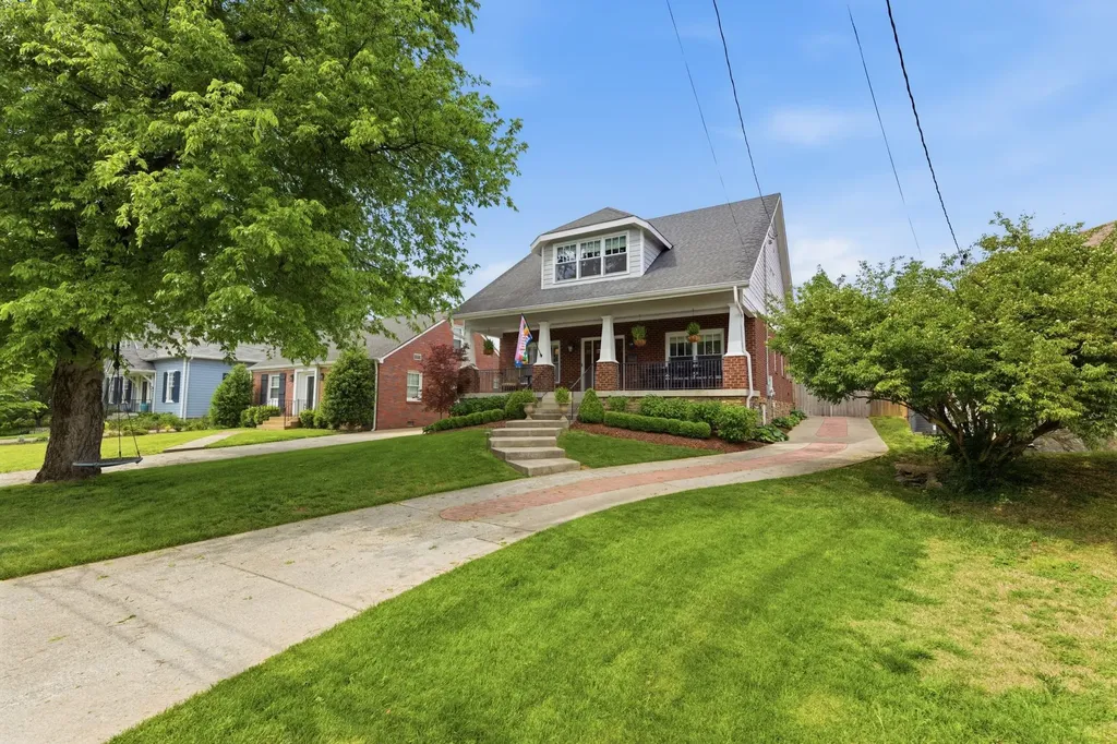 2500C W Linden Avenue Nashville TN 37212
