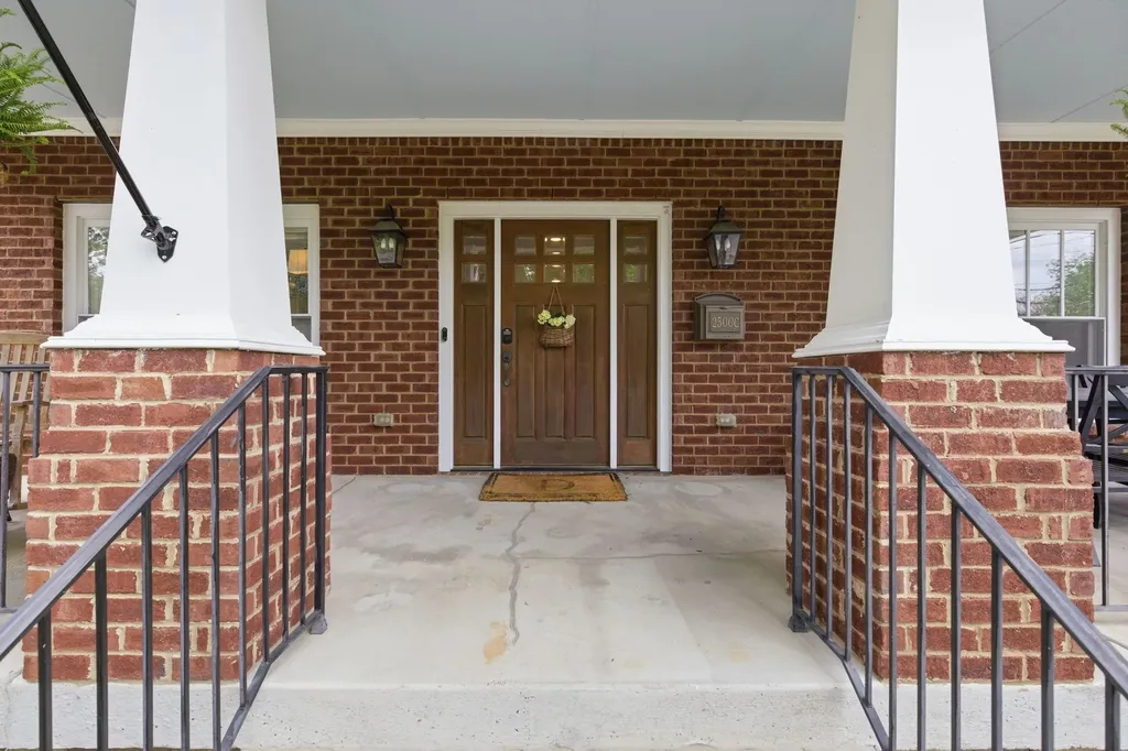 2500C W Linden Avenue Nashville TN 37212