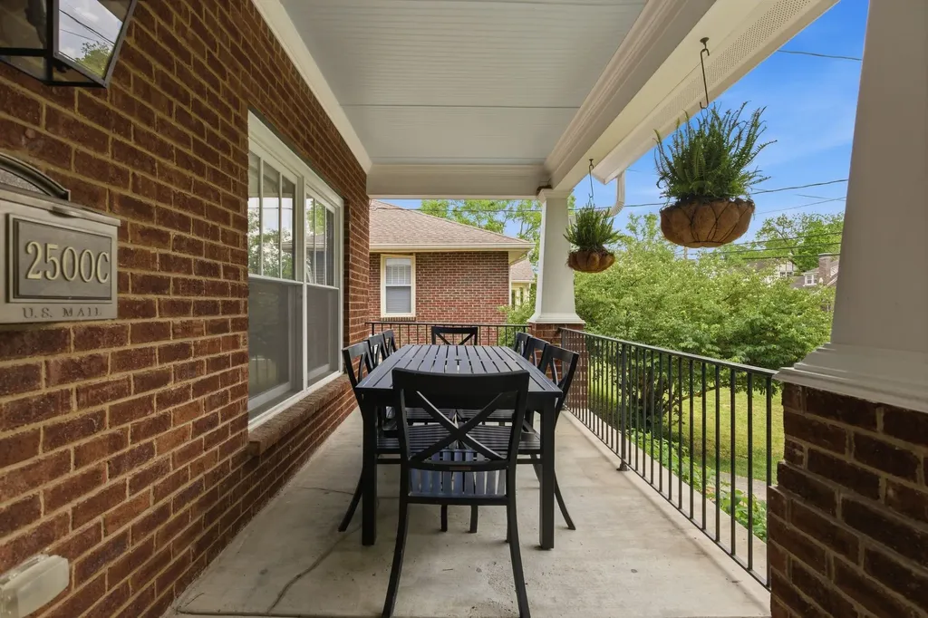 2500C W Linden Avenue Nashville TN 37212