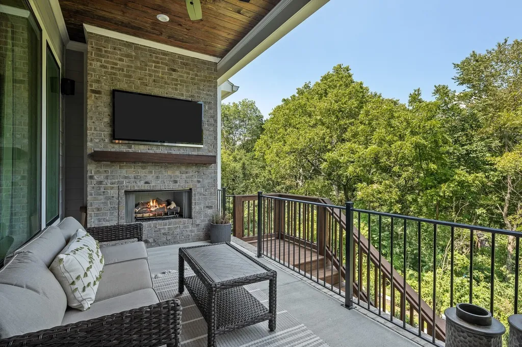 3200 Hunziker Lane Fairview TN 37062