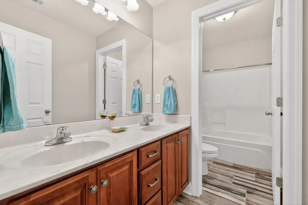 205 Apricot Lane Murfreesboro TN 37129