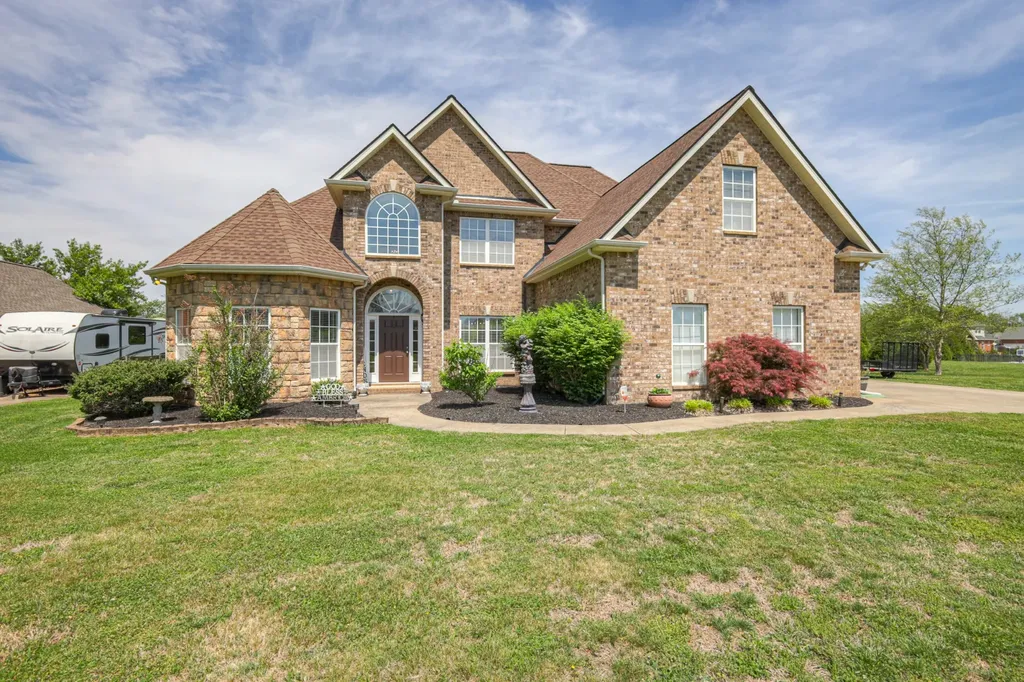 205 Apricot Lane Murfreesboro TN 37129