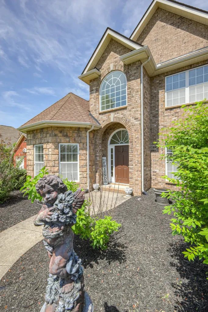 205 Apricot Lane Murfreesboro TN 37129