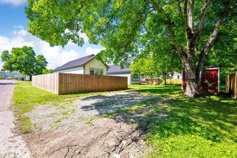 1417 E 50th Street Chattanooga TN 37407