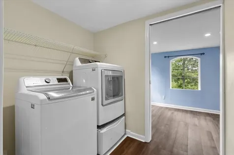 3825 Pin Oak Terrace Chattanooga TN 37411