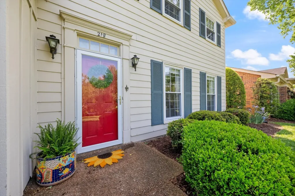 218 Boxwood Drive Franklin TN 37069