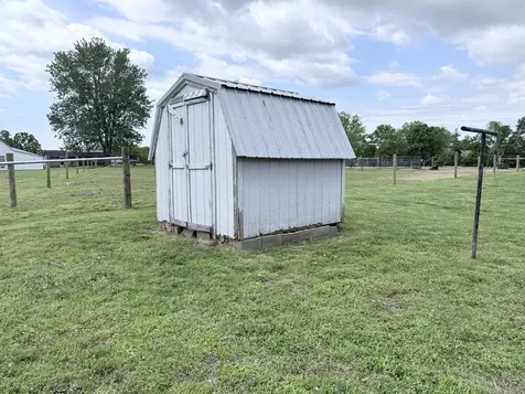 137 Dripping Springs Street Crofton KY 42217