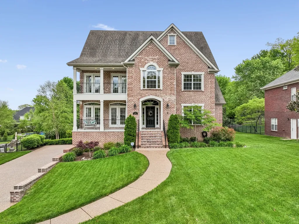 1007 Atchley Court Hendersonville TN 37075
