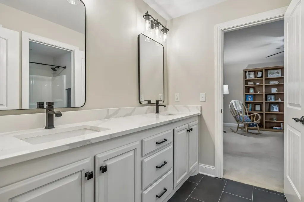 1007 Atchley Court Hendersonville TN 37075