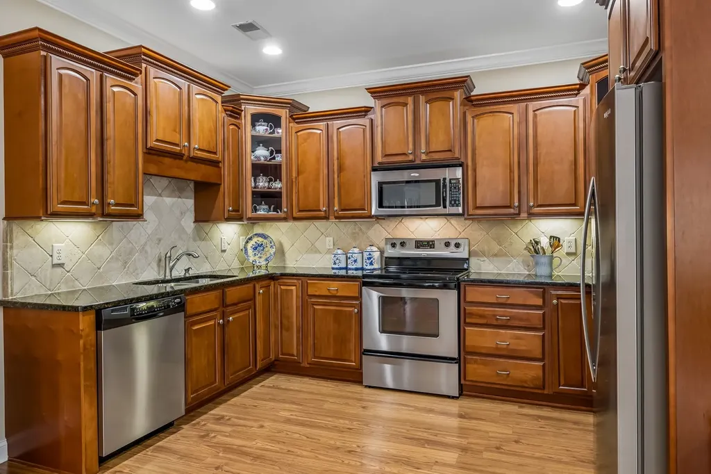 1007 Atchley Court Hendersonville TN 37075