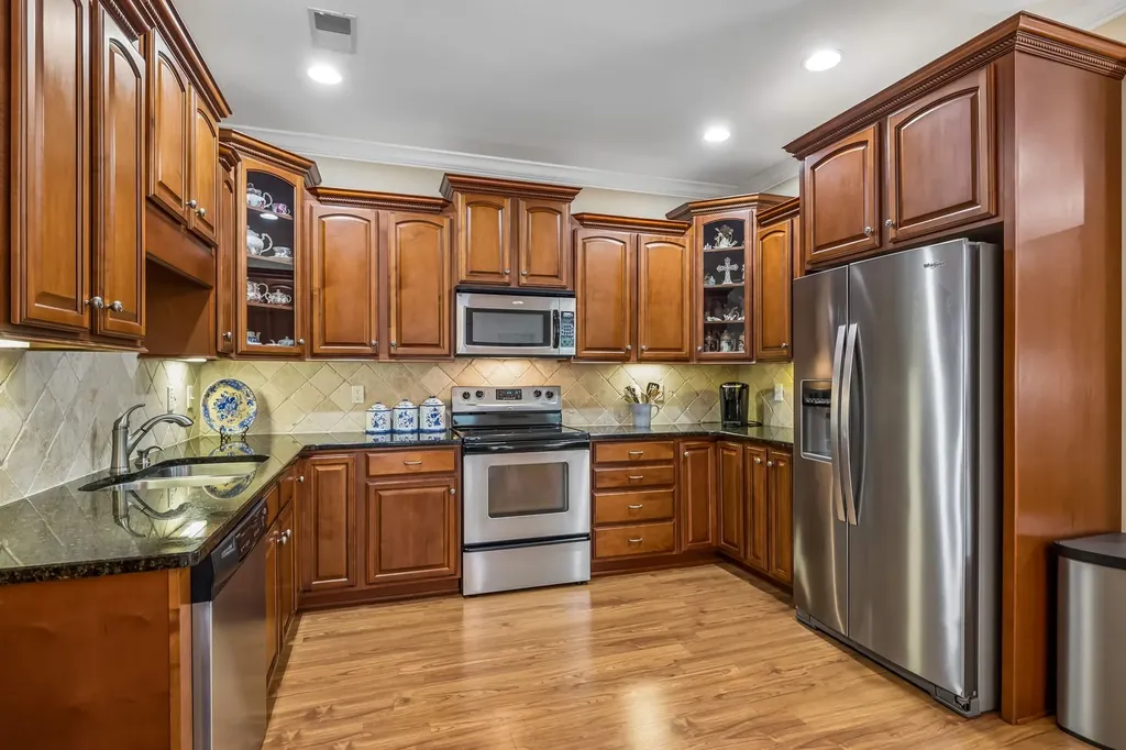 1007 Atchley Court Hendersonville TN 37075