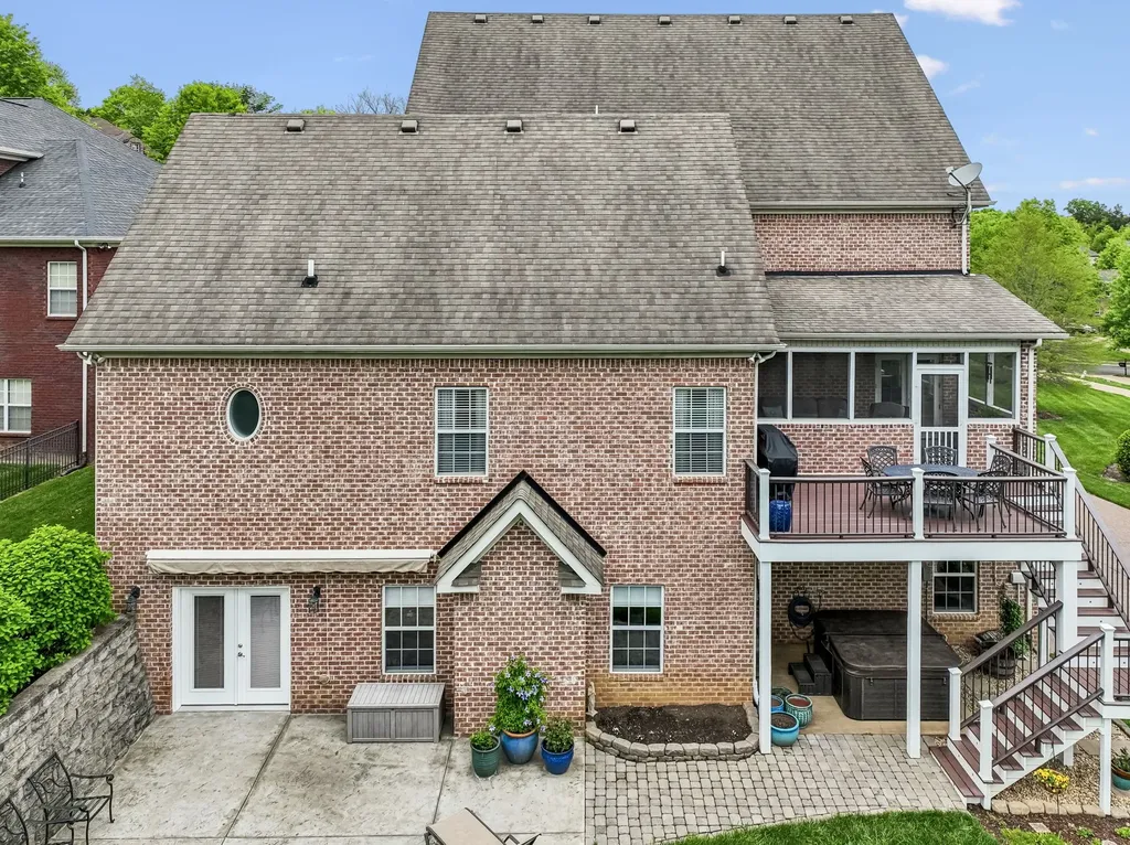1007 Atchley Court Hendersonville TN 37075