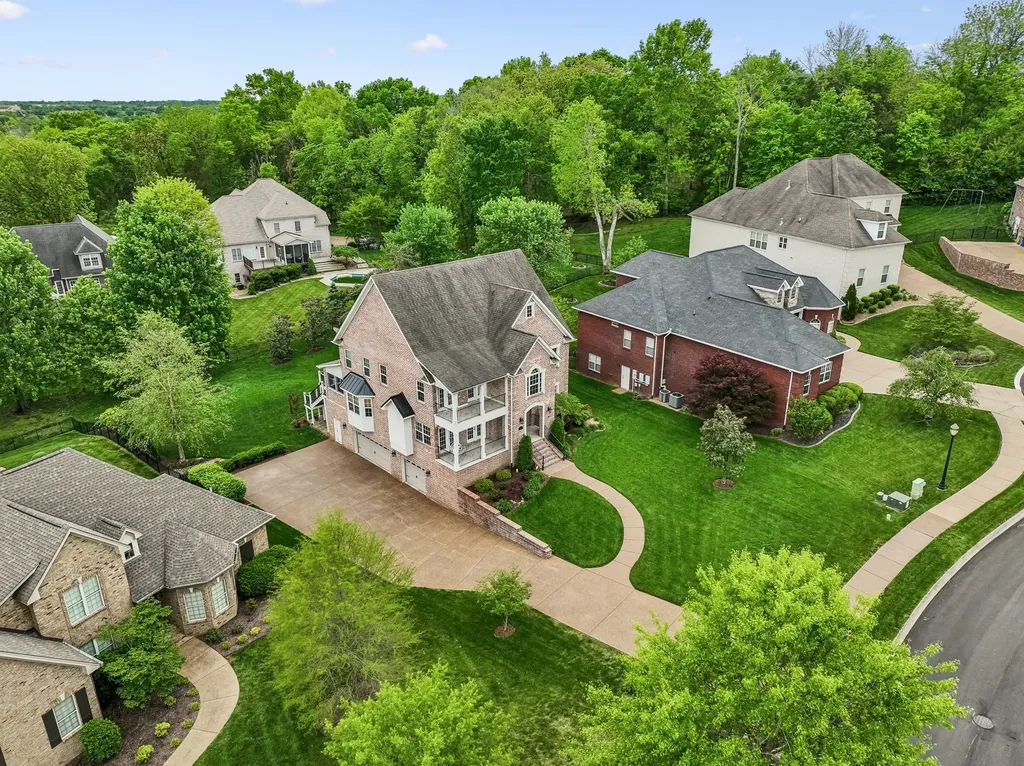 1007 Atchley Court Hendersonville TN 37075