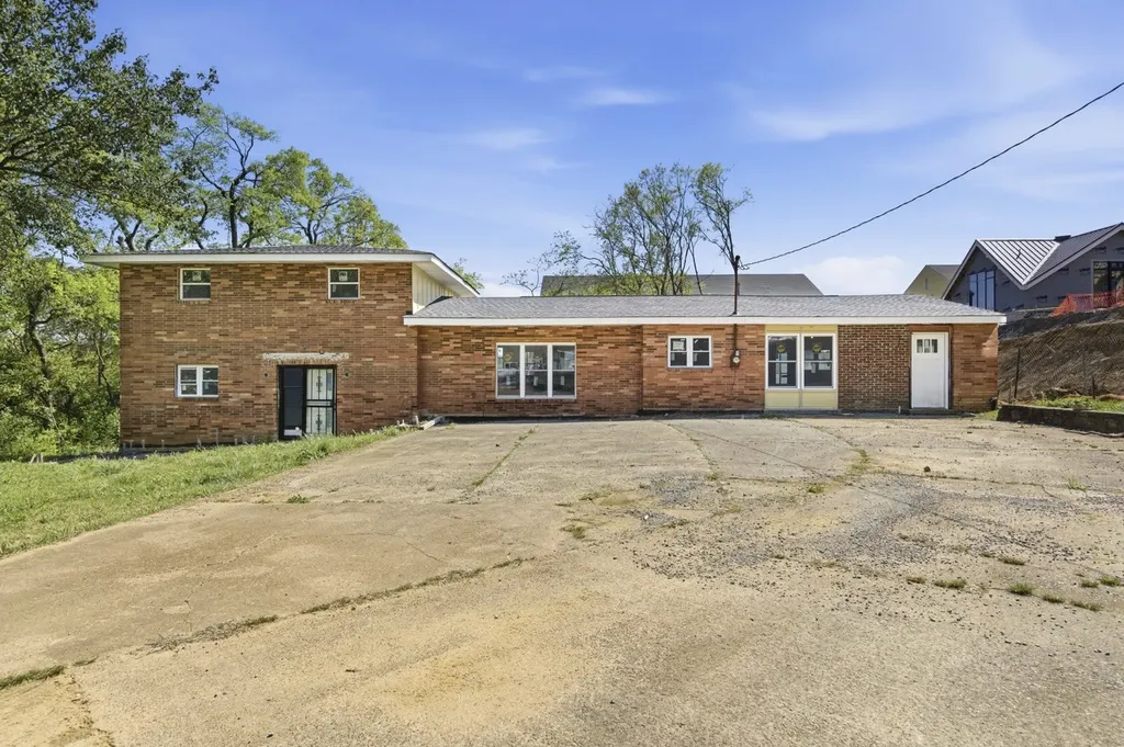 605 Creative Way Madison TN 37115