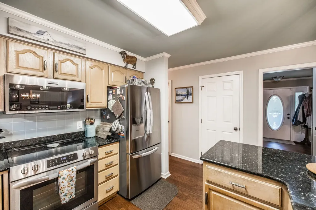 6272 Lickton Pike Goodlettsville TN 37072