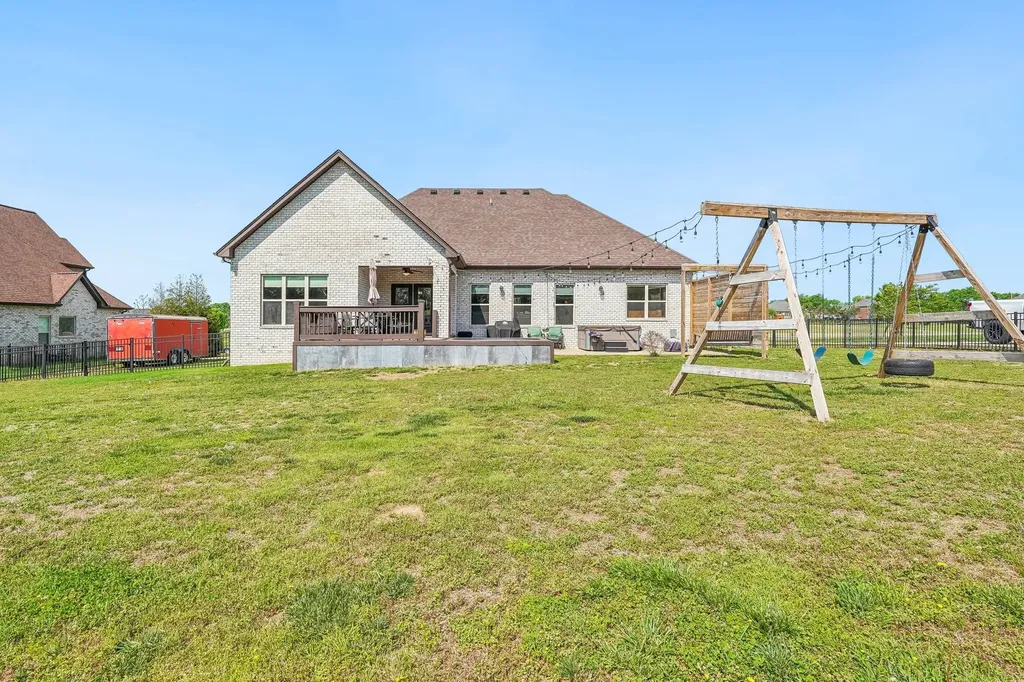 1031 Caballo Trail Gallatin TN 37066