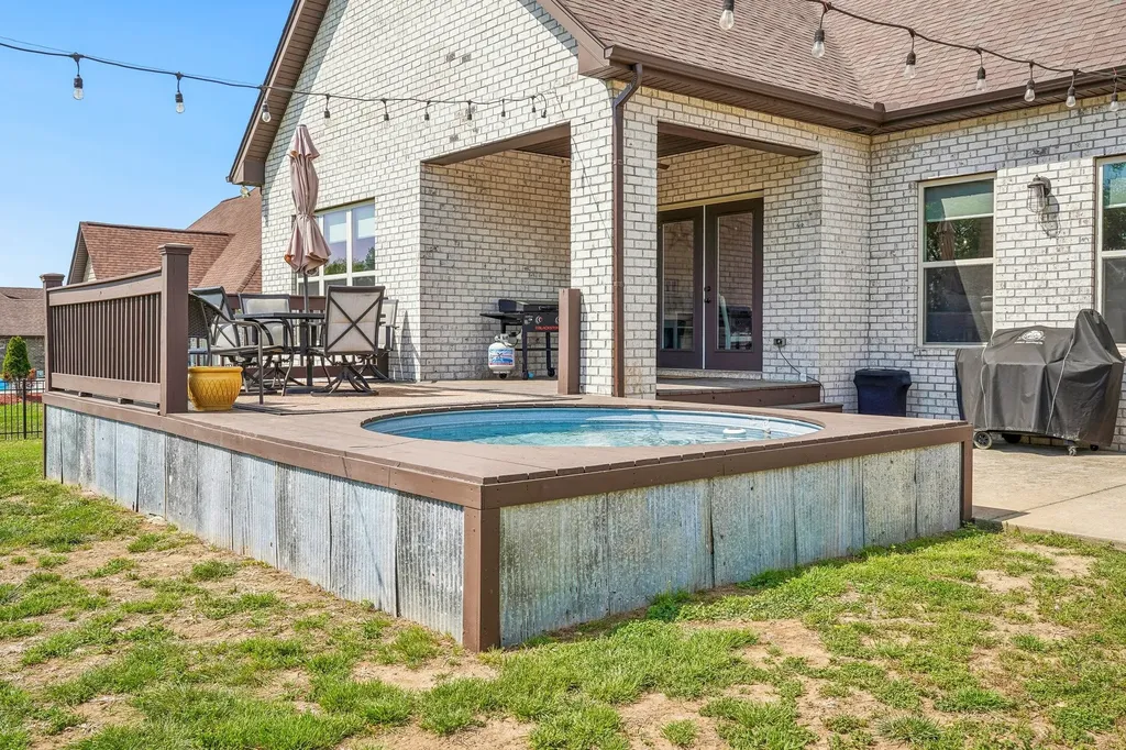 1031 Caballo Trail Gallatin TN 37066