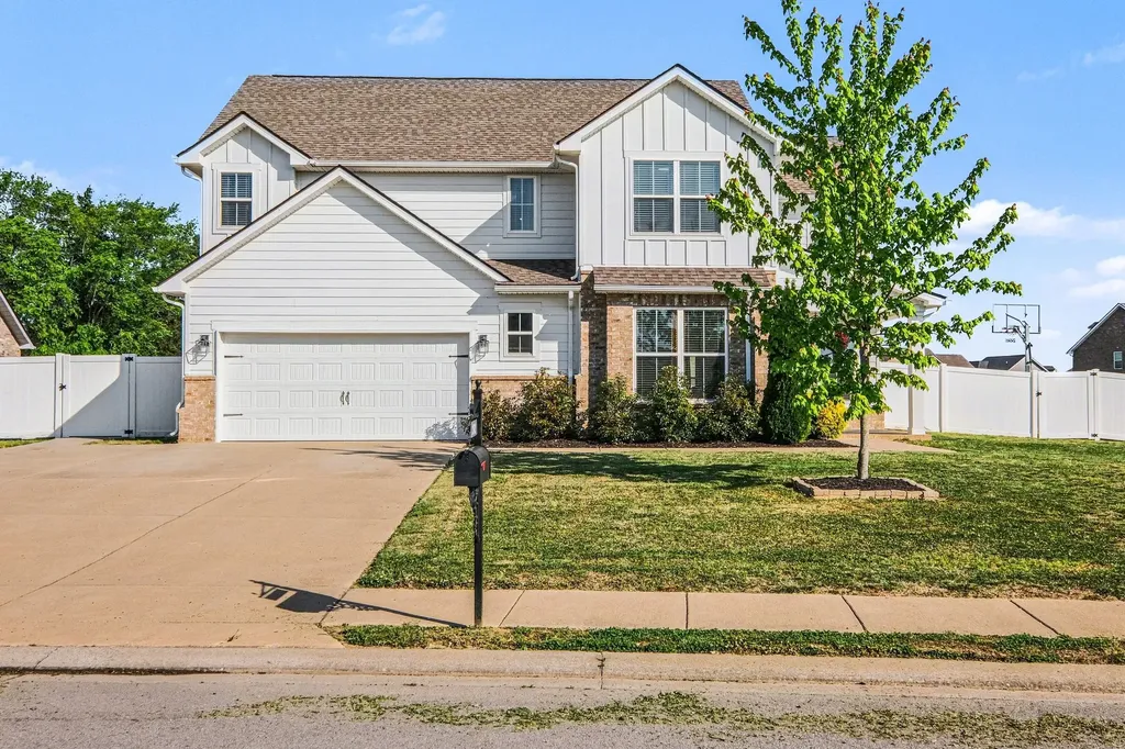 2602 Kingfisher Drive Murfreesboro TN 37128