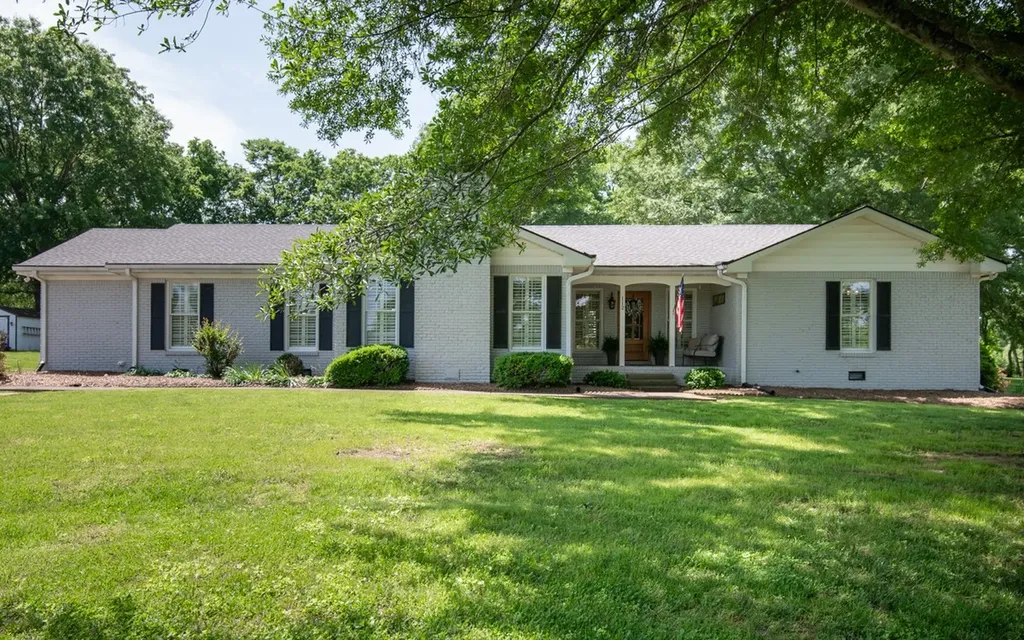 112 Herman Harrison Drive Hendersonville TN 37075