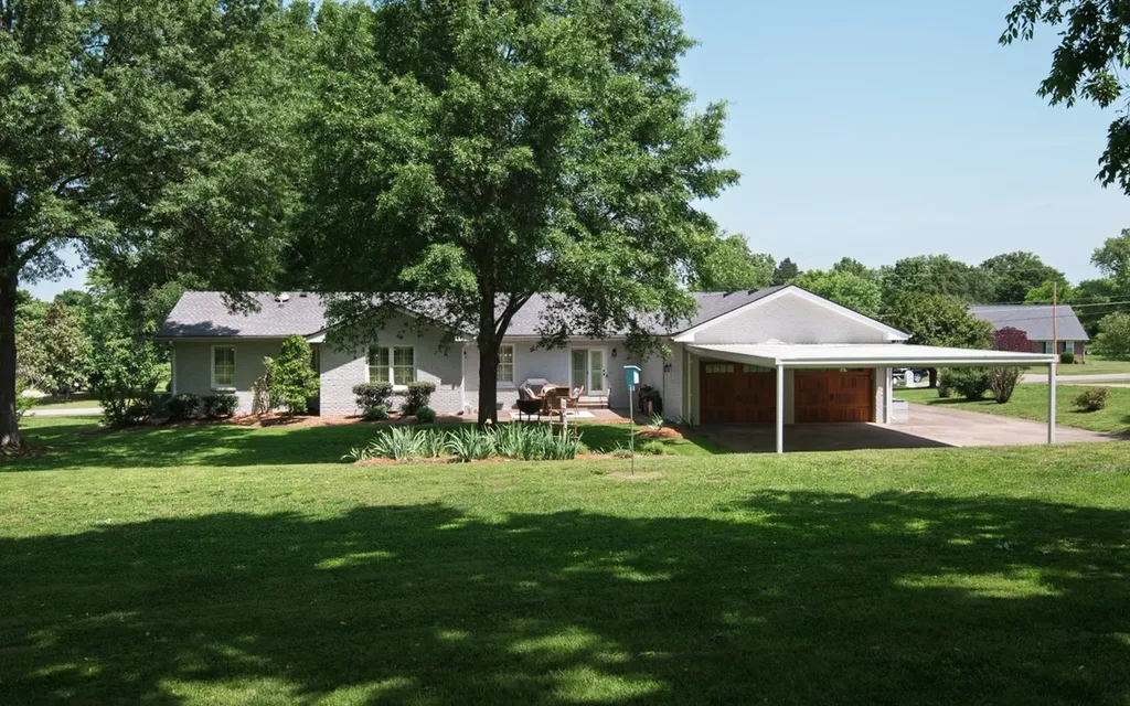 112 Herman Harrison Drive Hendersonville TN 37075