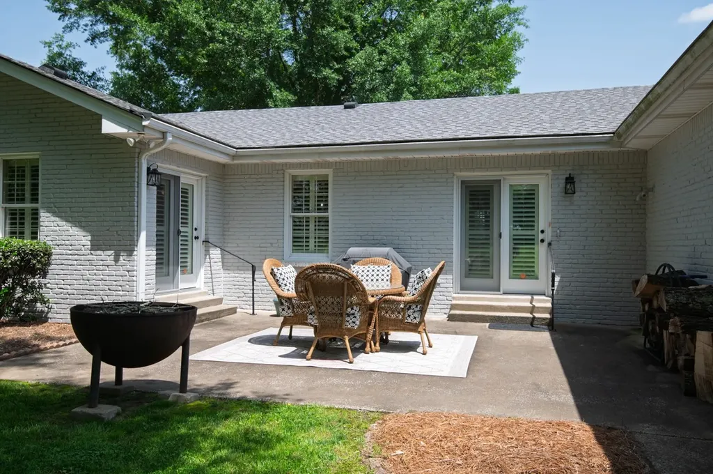 112 Herman Harrison Drive Hendersonville TN 37075