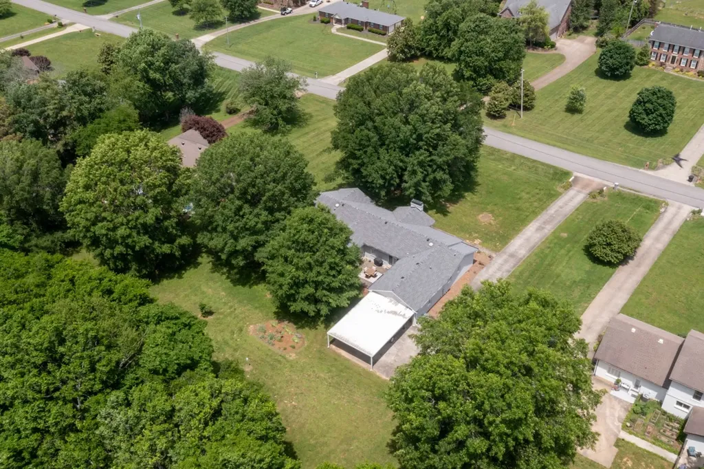 112 Herman Harrison Drive Hendersonville TN 37075