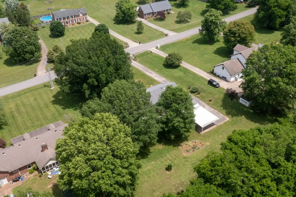 112 Herman Harrison Drive Hendersonville TN 37075