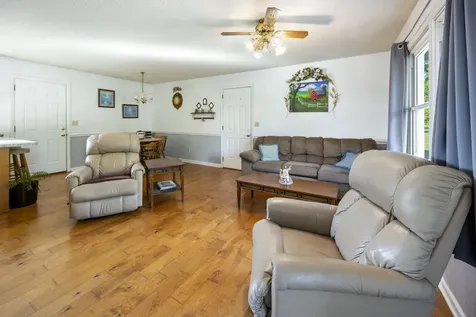 180 Woods Edge Road Winchester TN 37398