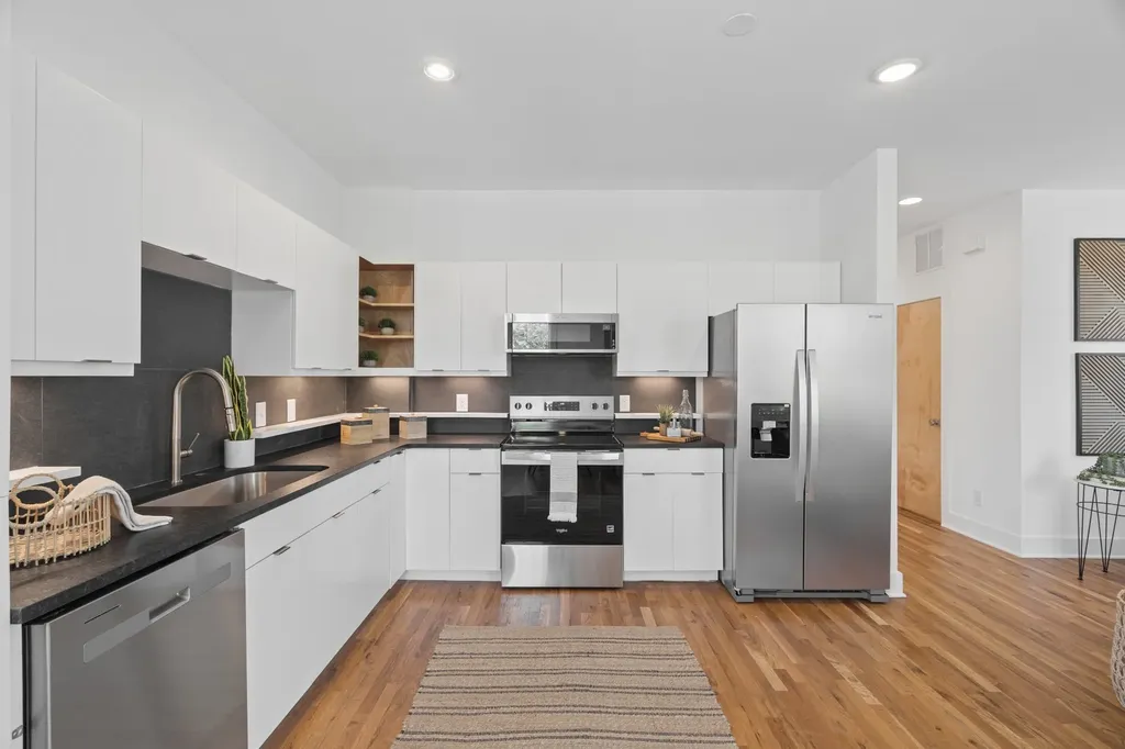 2513 White Avenue Nashville TN 37204
