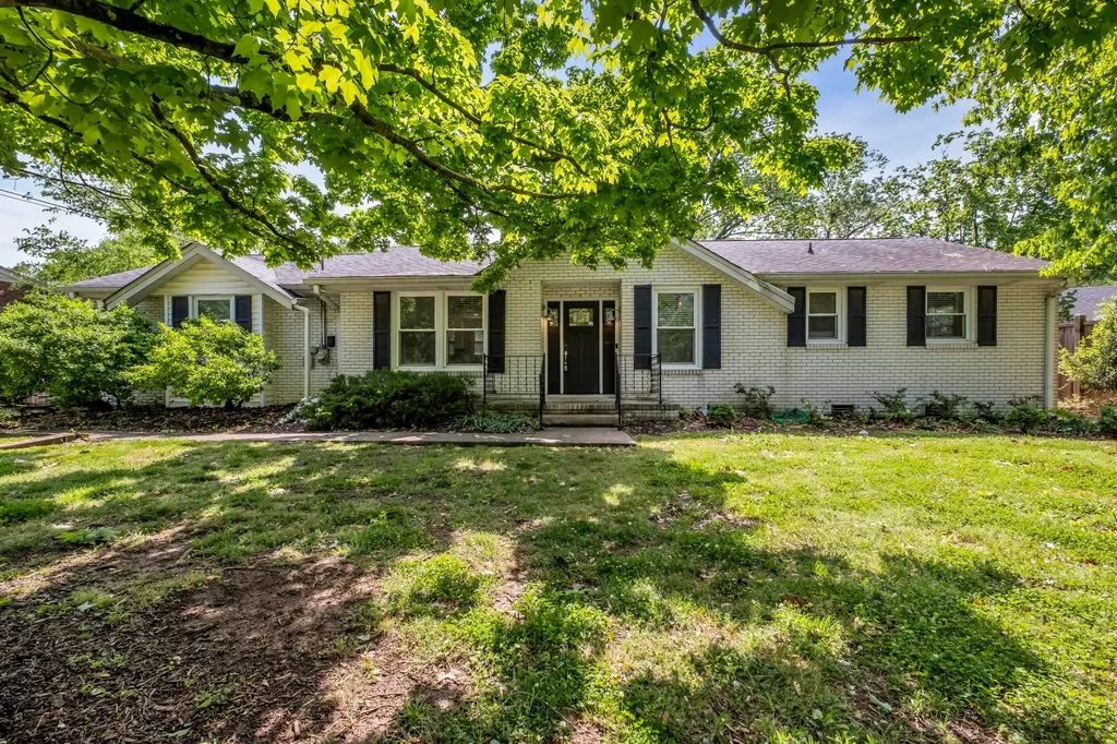 138 Carriage Drive Nashville TN 37221