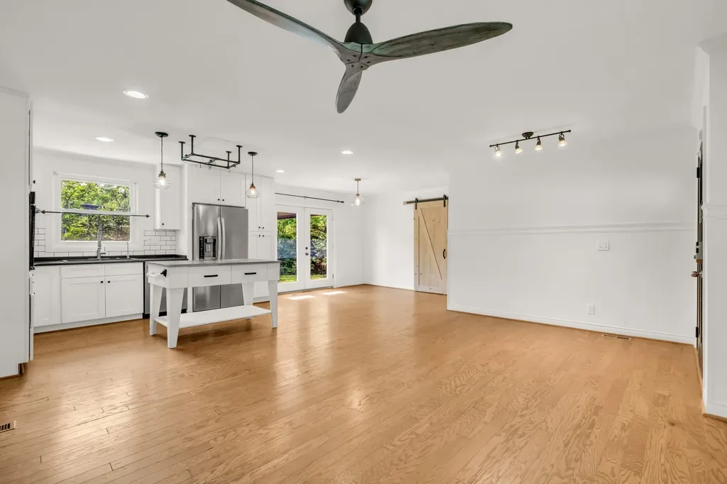 138 Carriage Drive Nashville TN 37221