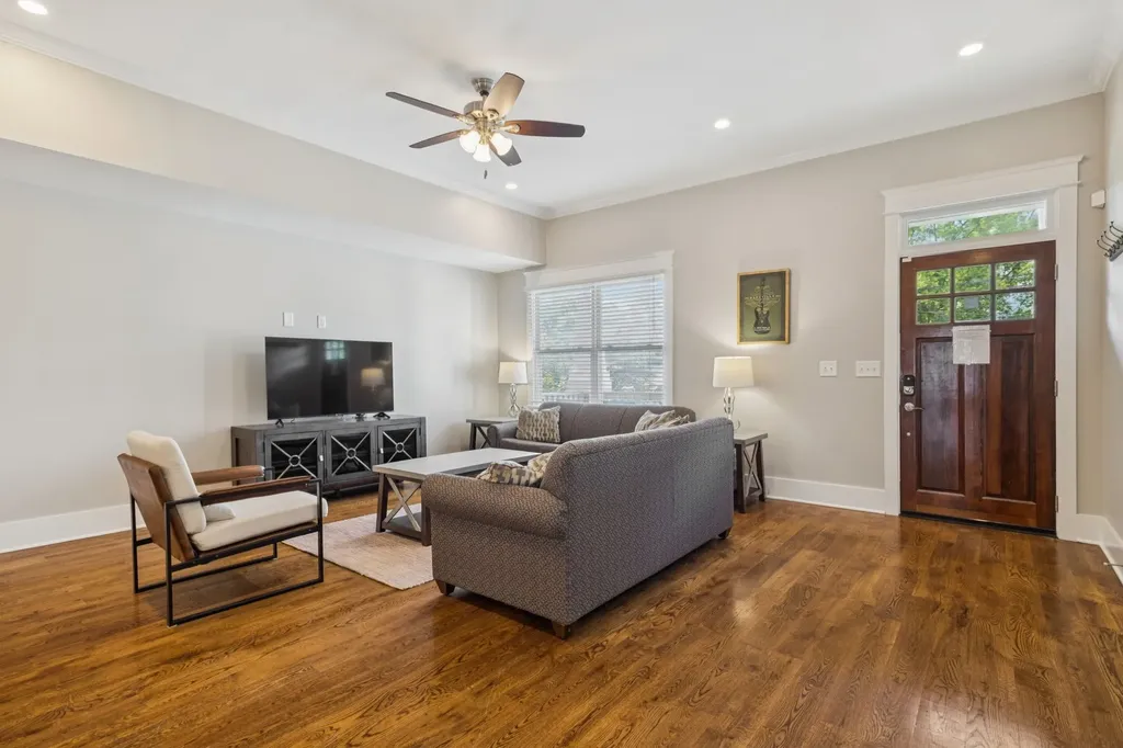 1413B Meridian Street Nashville TN 37207