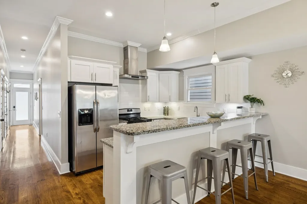 1413B Meridian Street Nashville TN 37207