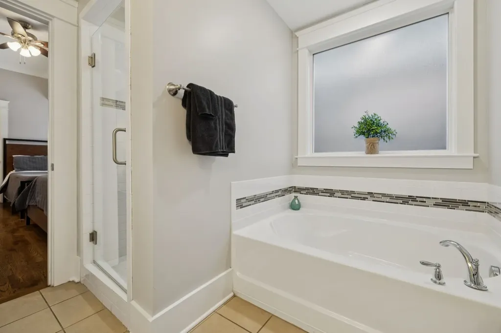1413B Meridian Street Nashville TN 37207