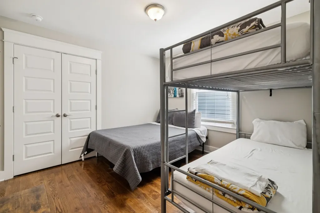 1413B Meridian Street Nashville TN 37207