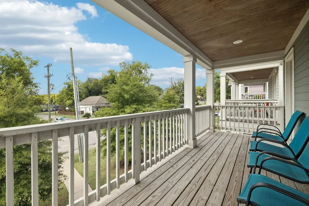 1413B Meridian Street Nashville TN 37207