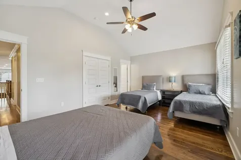 1413B Meridian Street Nashville TN 37207